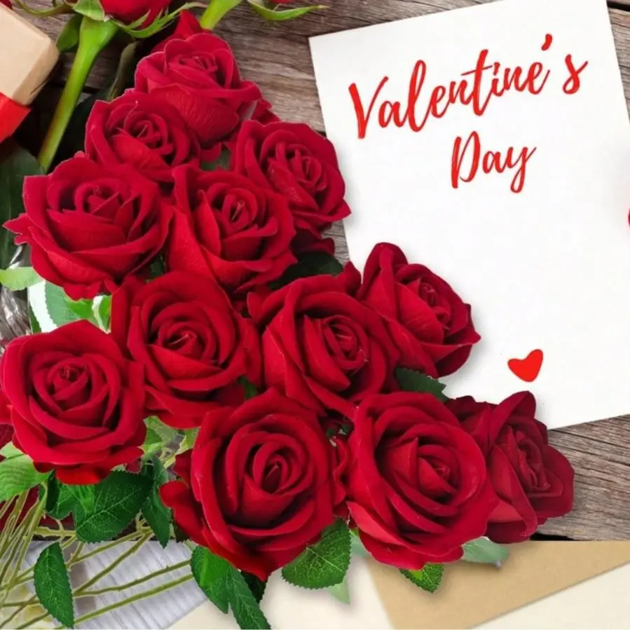 20/30/40pcs Artificial Decorative Rose Flowers, Deep Fake Roses, Faux Roses Bouquet, Fake Plastic Flowers for DIY Wedding Bouquets, Home Decor, Valentine's Day, Baby Shower, Bedroom, Home Decoration, Floral, Bouquet Decorations