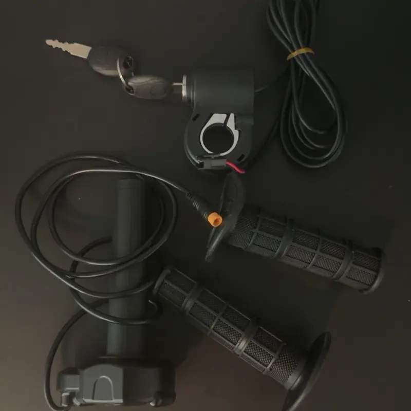 3-Pin Surron throttle & Key ignition + Grips | Macfox, Amyet, Qlife Compatible and others