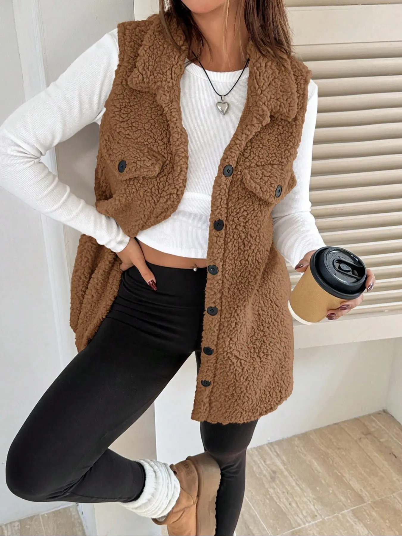 Women's Sleeveless Plush Collar Vest Tops, Basic Long Casual Fitted Coat for Fall & Winter, Thick Woven Fabric, Plain Pattern, Warm Outerwear Pockets Button