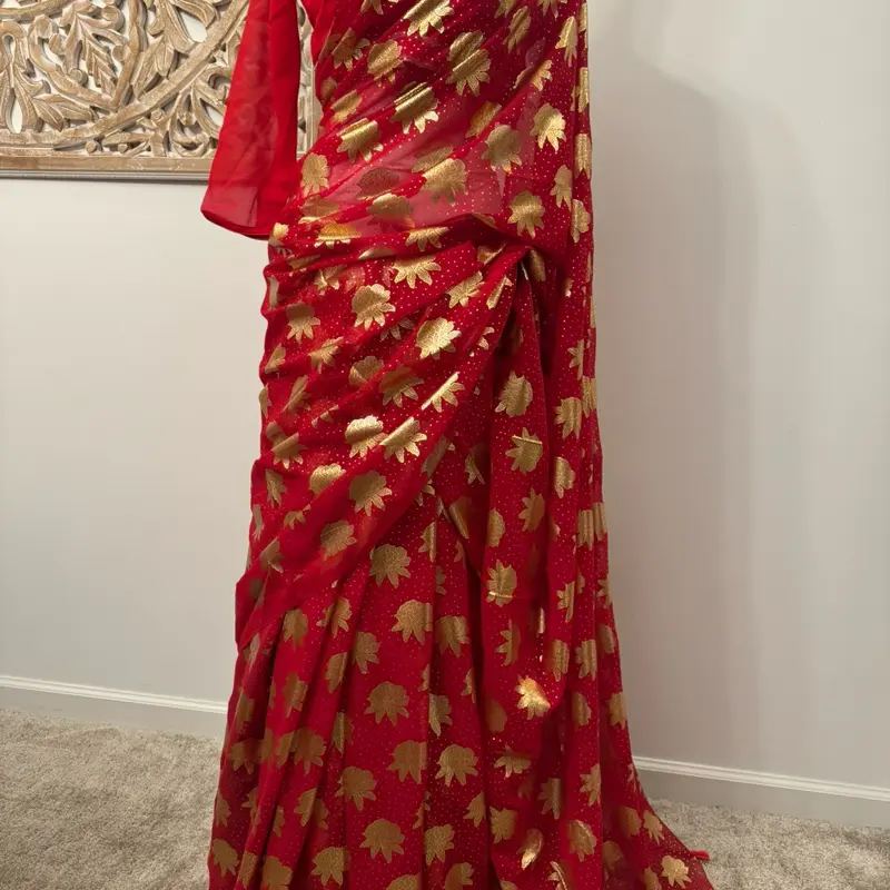 Indian and Nepali traditional red printed saree Outfit Lightweight Womenswear Clothes Shiny