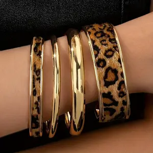 Leopard Print Layered Bracelet - Street Style Jewelry, featuring leopard print beads and smooth round beads, suitable for daily wear, parties, and as a gift - Unisex printed bracelet set for year-round use, suitable for various skin tones tarnish proof
