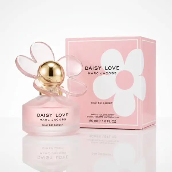 MARC JACOBS Daisy Love Eau So Sweet Eau de Toilette Spray, 50 ml Bottle, Sweet Floral Scent for Everyday Wear, 50 Ml Bottles, Spray On Skin