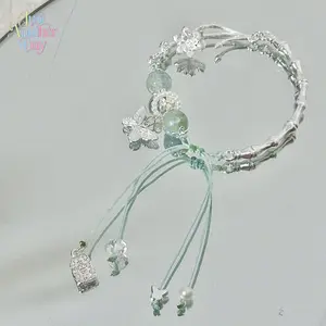 Lotus-Themed Chinese-Style Half Bangle, Retro Cracked Glass Bead Bracelets with Tassel Charms, Delicate Elegant Wrist Jewelry for Sports Outdoor Camping Hiking Picnic Use