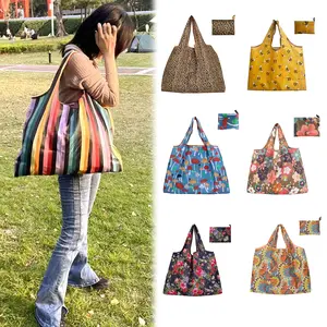 Portable Foldable Travel Tote Bag – Large  Capacity Waterproof Floral Shopper, Casual & Trendy for Everyday Carry Storage bag