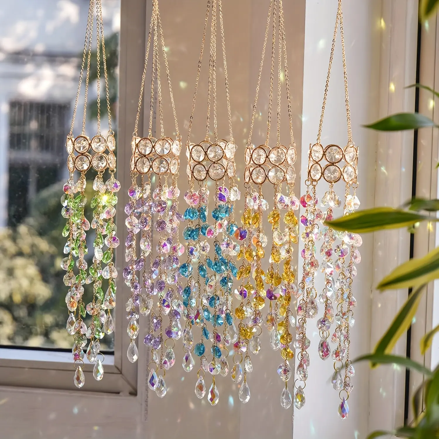 Elegant Crown Crystal Hanging Decor, Crystal Ornament, Lightweight Hangable, Perfect for Living Room, Window, Garden, Balcony, Wall Decoration, Ideal Holiday Atmosphere Decoration, Hanging Home Decor