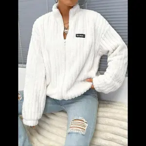 NewWomen's Letter Patched Drop Shoulder Fleece Jacket, Casual Long Sleeve Stand Collar Outerwear for Fall & Winter, Zip Sweatshirt, Ladies Clothes for Daily Wear, Winter Clothes Women, Coat
