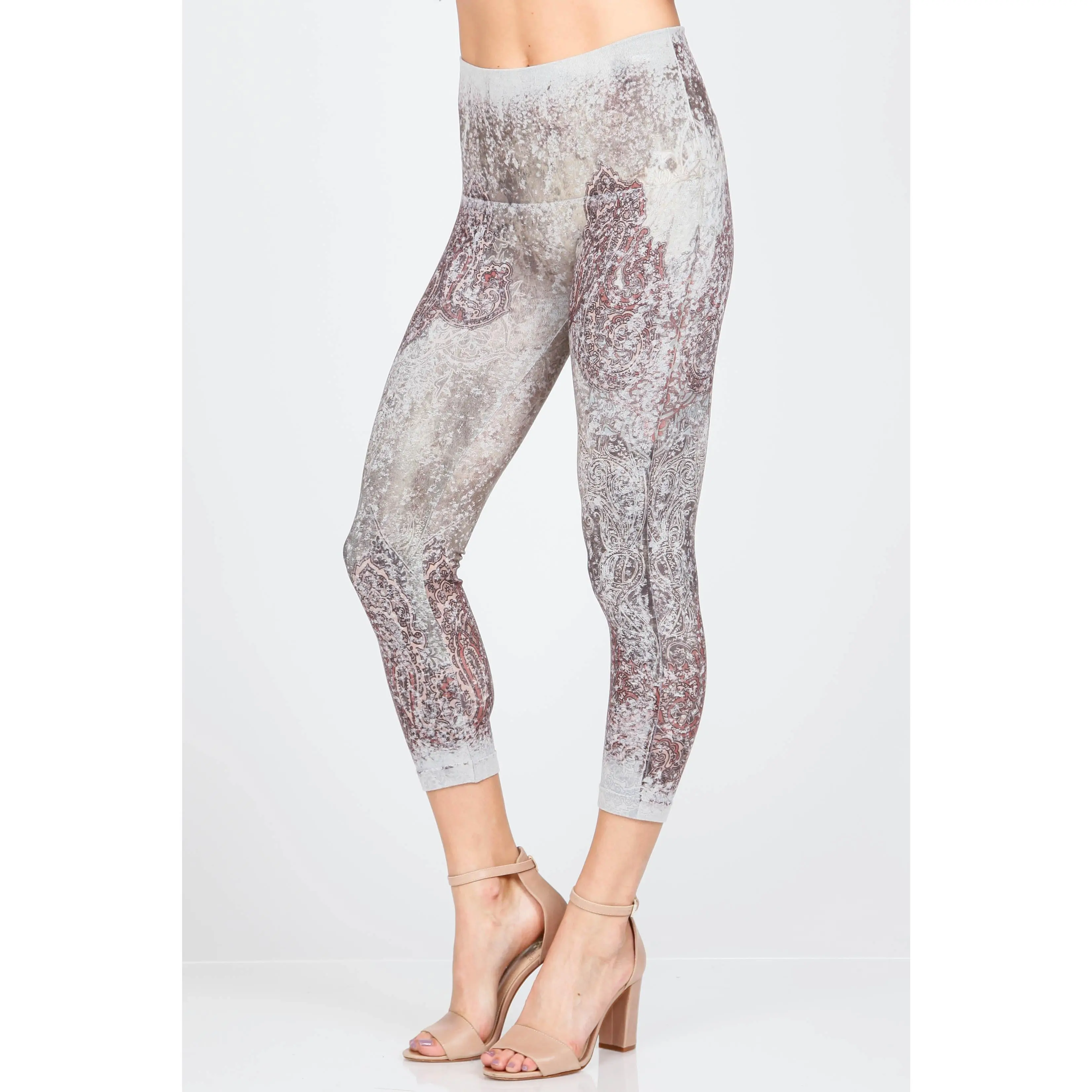 B2370CG M.Rena High Waist Cropped Legging w/ Paisley Coral Array