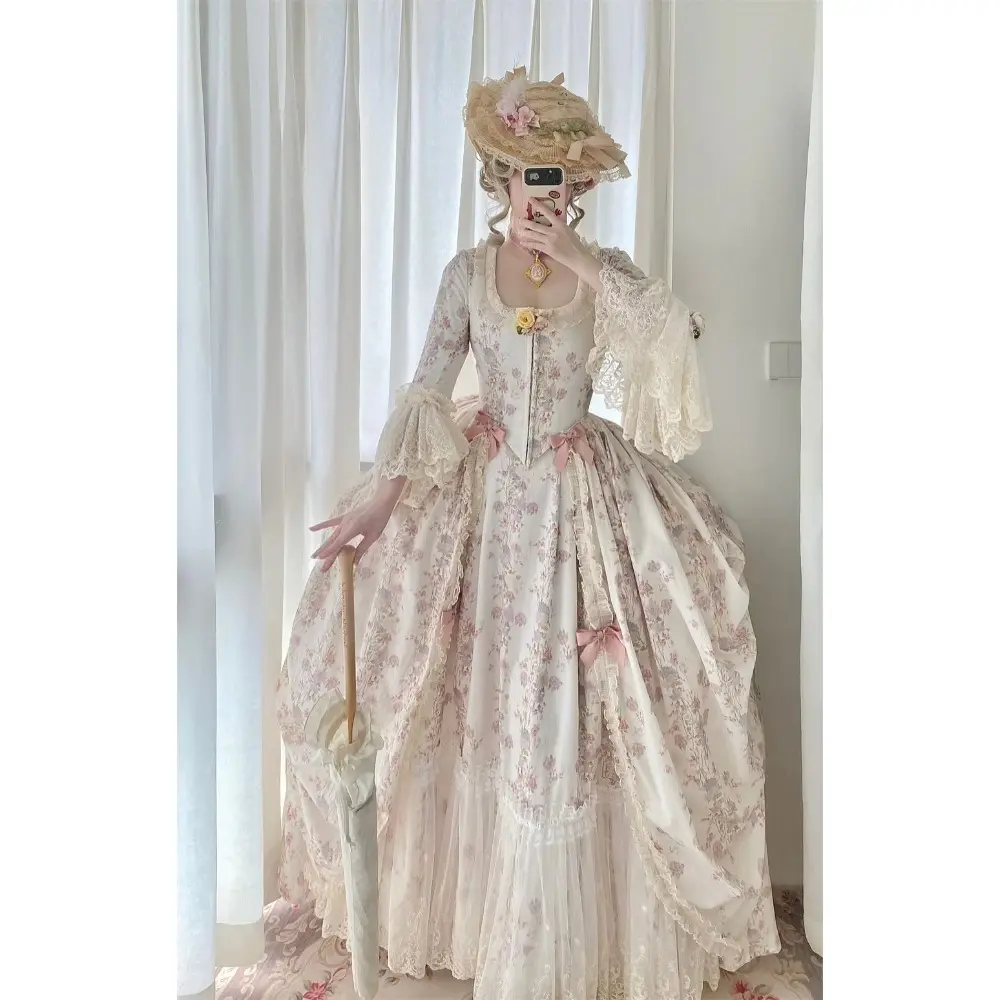 Women's 18th-Century Rococo Elegant Floral Lace Formal Costume - Marie Antoinette Inspired Glam Style Ball Gown, Premium Fabric, Flattering Hip Design, Costume Ideas, Vintage, Luxurious Fabric
