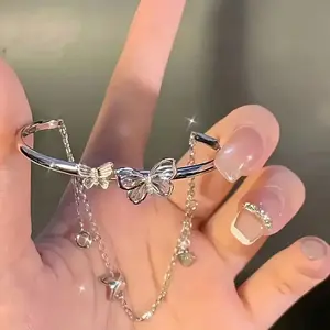 Women's Elegant Butterfly and Heart Charm Bracelet - Double Chain Jewelry, Exquisite Alloy Construction, Everyday and Valentine's Day Gift, Romantic Birthday or Anniversary Gift - Fashion Accessory for All Seasons, French Inspired Design