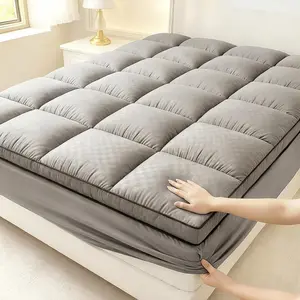 Extra Thick 800 GSM Down Alternative Overfill Plush Mattress Pad, Stretchable Pockets Fitted Mattress Pad (8–21 Inches),Breathable, Soft on Skin,Luxury Comfort Cooling Mattress Topper