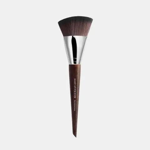 Artisan Brush #109 - The Jack Of All Trades Makeup Brush