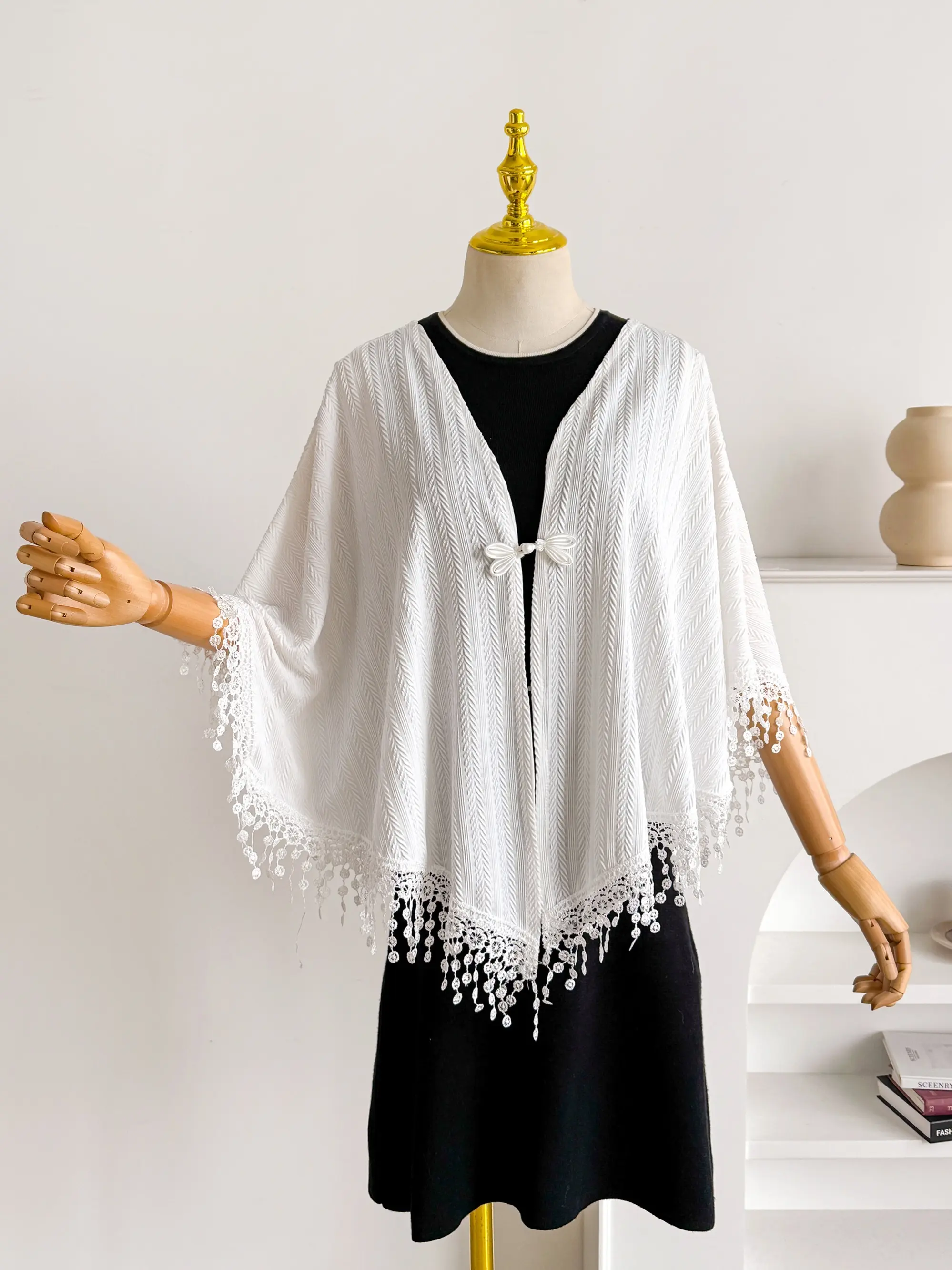Women's Plain Fashionable Lace Scarf, Comfortable Layered Wear for Casual Formal Occasions, Large Size Sun Protection Shawl, Fringe Trim Shawl, Trendy Solid Shawl