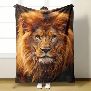1 piece of a majestic lion pattern flannel blanket, suitable for sofa, bed, travel, camping, living room, office, chair, made of warm flannel fabric that does not pill or fade. Machine washable, can be water-washed, a perfect gift choice.