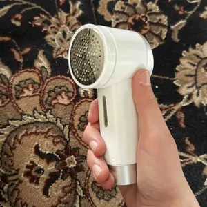 Electric Lint Remover with Brush, Portable Rechargeable Household Fabric Shaver, 3-Speed Sweater Shaver for Fast Lint Removal, Durable for Socks, Coats & Bedding