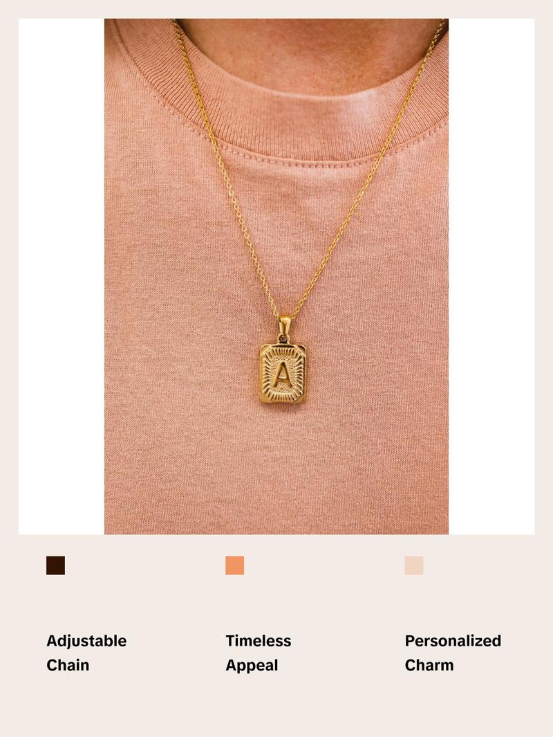 selena initial pendant necklace