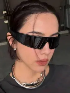 Y2K Wrap Around Frame Sunglasses, Trendy Casual Tinted Lens Sunglasses for Everyday Use, Fashion Accessories for Outdoor Activities, Trendy Beach Eyewear