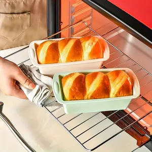 Silicone Bread Pan, Non-Stick Flexible Rectangle Baking Mold, BPA-Free Cake and Brownie Tray for Easy Release and Use, Ideal for Bread and Toast