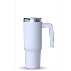 32oz Voyager With Sip and Straw Lid