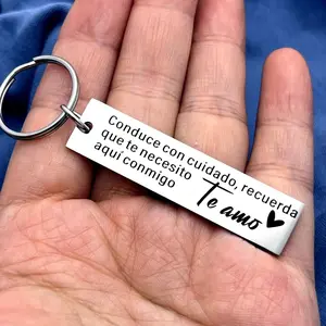 Stainless Steel Car Keychain, Inspirational Quote Keychain for Women, Decorative Keyring with Ring Clip, Ideal Christmas Gift for Boyfriend Husband