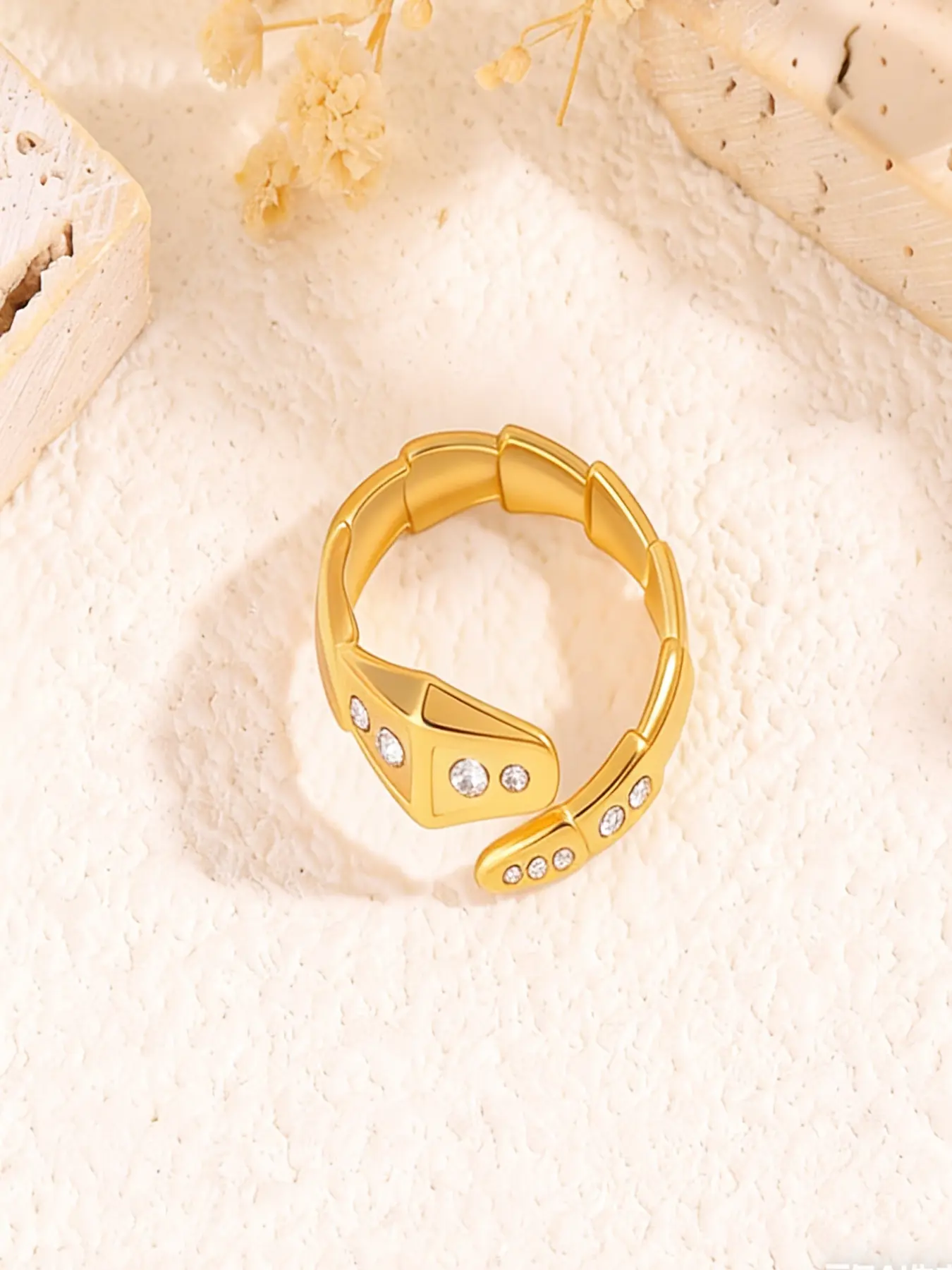 1 fashionable retro classic open square snake set diamond ring, made of 304 stainless steel material, suitable for daily fashion matching, suitable for giving to lovers on Thanksgiving, Mother's Day and Valentine's Day