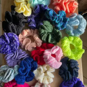 Andrea’s Hand-Crocheted Thick Scrunchies for All Hair Types