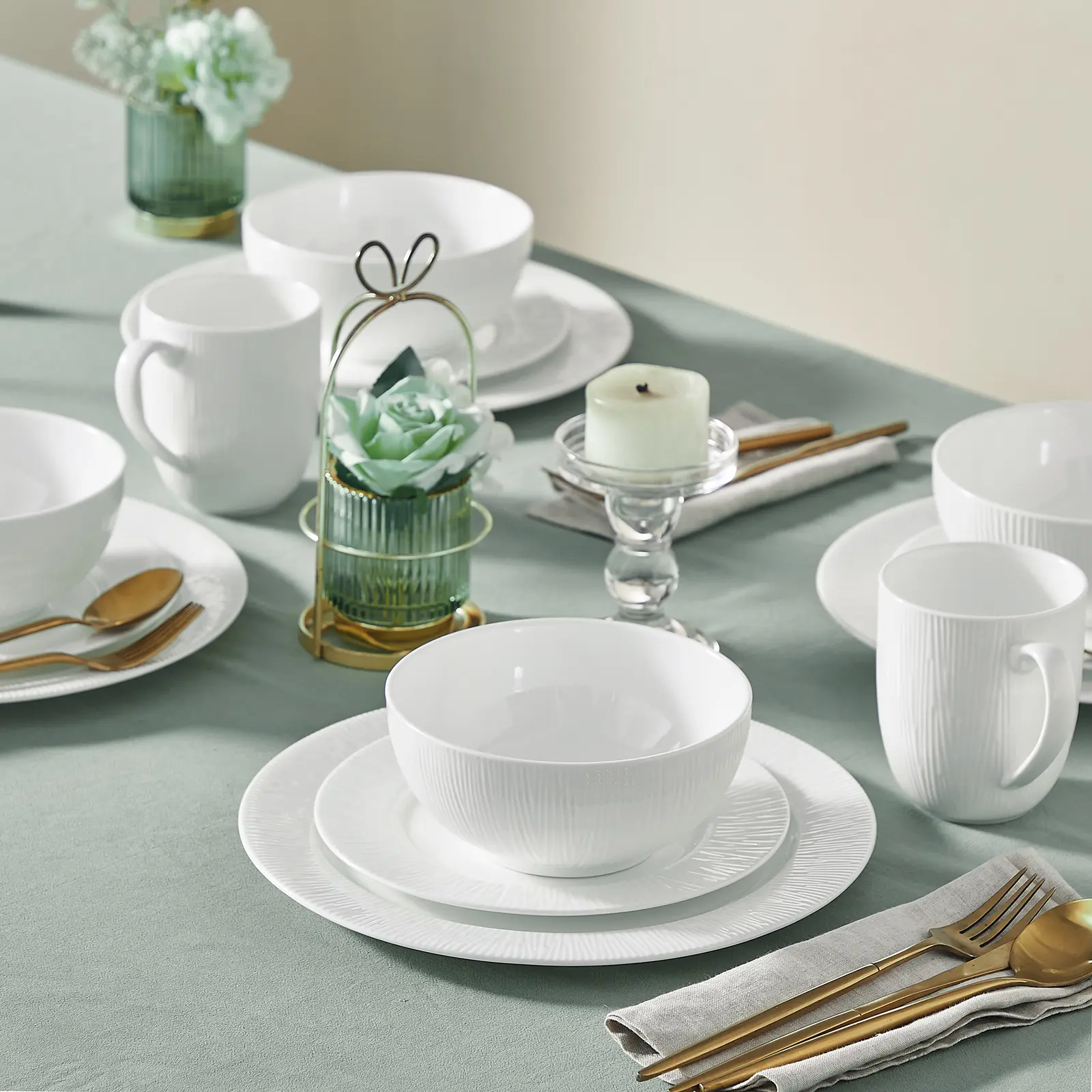 【Summer Deal】Silvanest 16-Piece Real Bone China Dinnerware | White Sunburst Textured Plates & Bowls | High-Strength & Chip-Resistant | Dishwasher Safe Kitchen Set