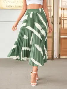 Women's Pleated Skirt, Elegant Fashion Casual Long Skirt for Daily Outdoor Wear, Ladies Bottoms for All Seasons
