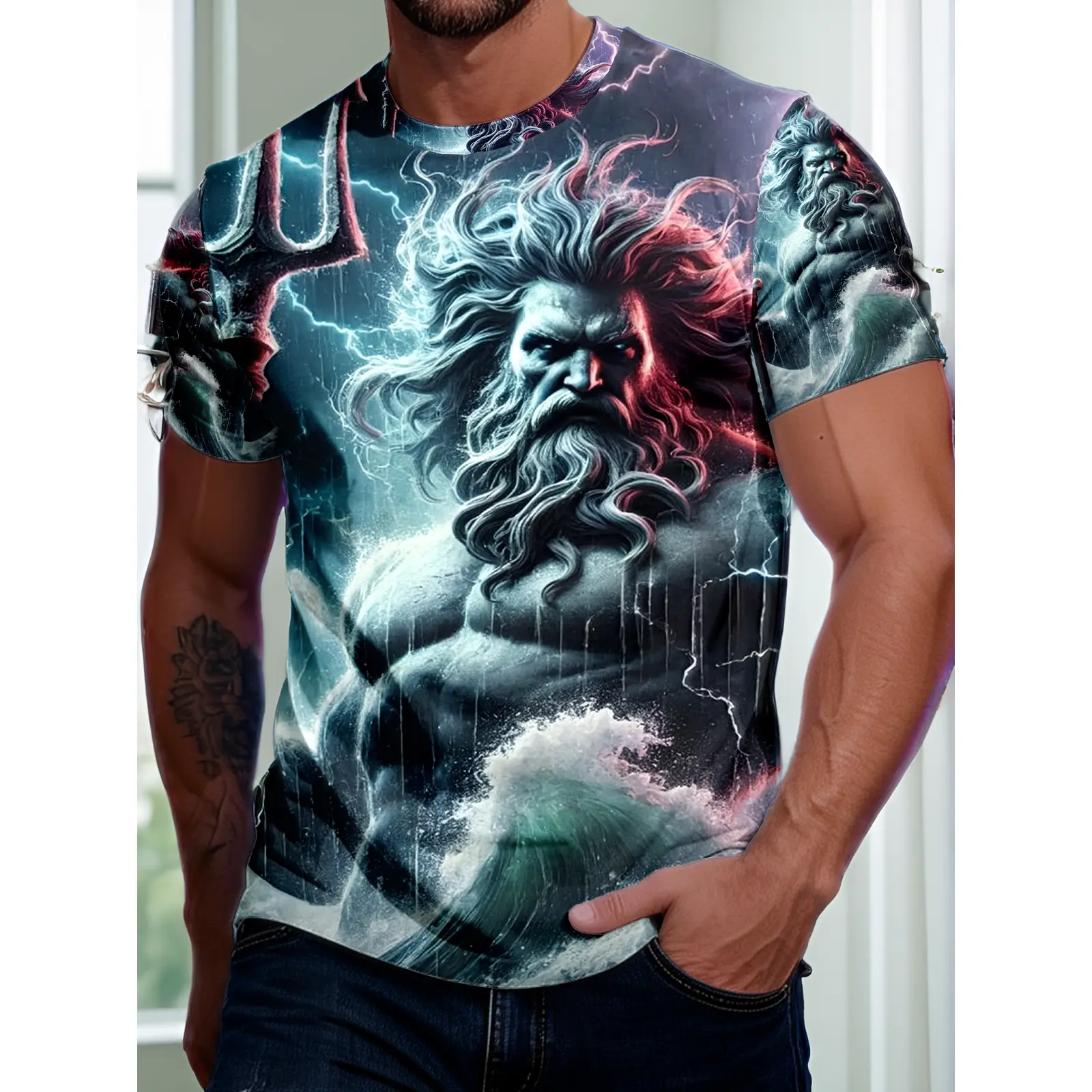 1pc Greek Hector T-Shirt - Greek God Thunderbolt Lightning Tricorn Helmet, Short Sleeve Round Neck Casual Beachwear Suitable for Greek-Themed Events, Summer Outfits & Ancient Apparel, PLUS SIZE