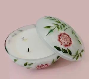 Ode to Color by Lori Weitzner Garden Party Decorative Candle