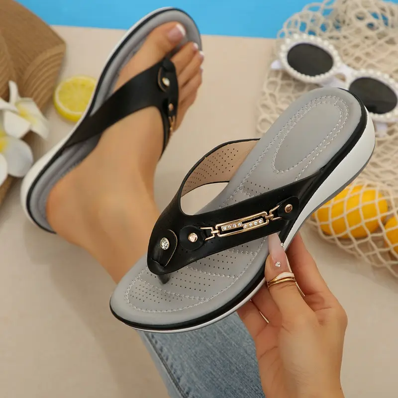 Women's Metal Rhinestone-Decorated Slip-On Wedge, Soft Anti-Slip Sole, Height-Boosting Comfort Shoes, Outdoor Beach Slides, Casual Summer Footwear, Fashionable Wedge Sandals
