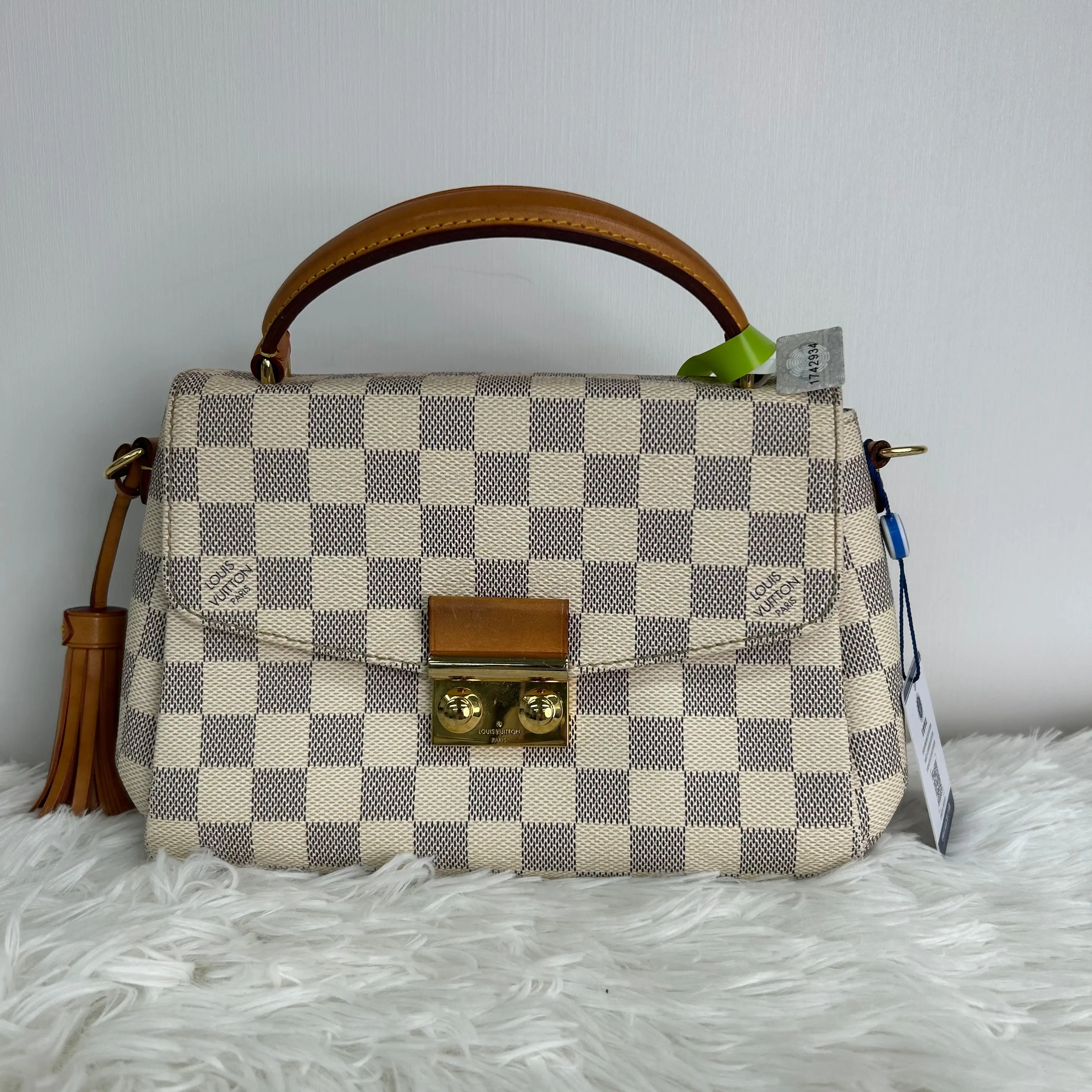 Pre-owned Louis Vuitton Coated Canvas Shoulder Bags Damier Azur Croisette Bag D8051914