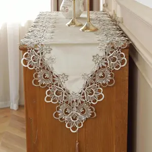Lace Table Runner, 1 Piece Exquisite Floral Pattern Placemat, Dustproof Table Mat for Home Kitchen Dining Room Party Decor
