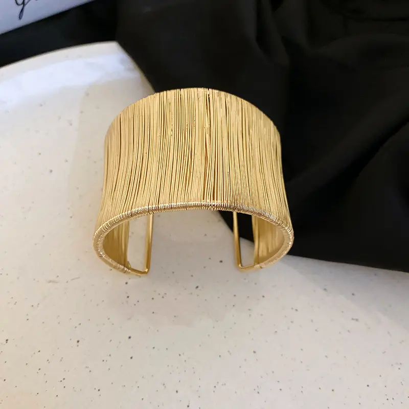 80#Bracelet-gold
