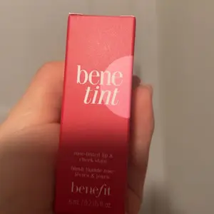 Product Review of Benefit Cosmetics Benetint Liquid Cheek Blush Stain & Lip Tint from G**💓
