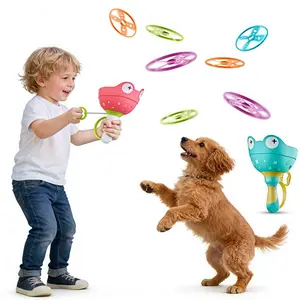 Outdoor Flying Disc Launcher for Ages 3+, No Battery Needed, Pet Interaction Toy, Hand-Eye Coordination, Family Fun, Includes 6 Frisbees