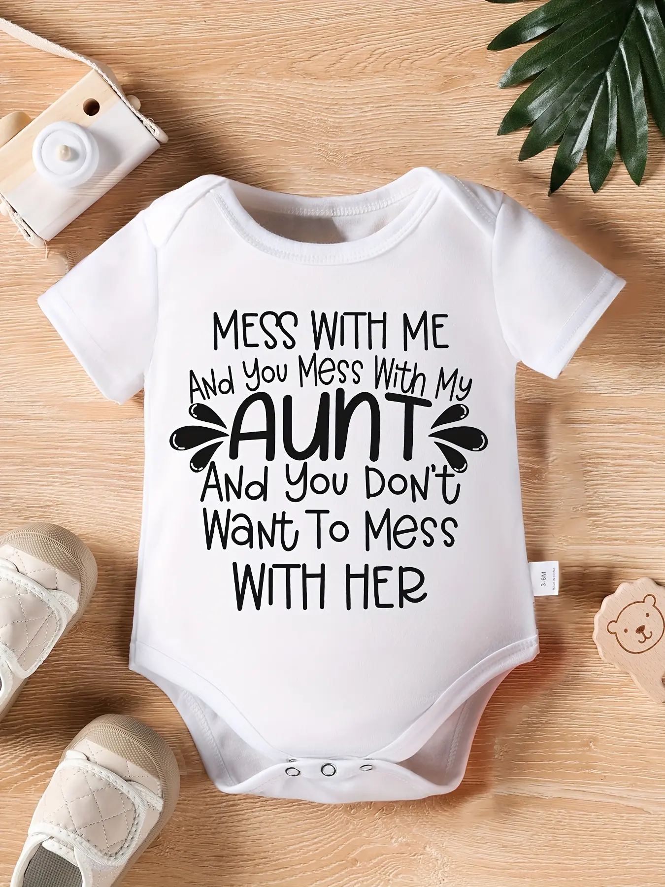 Baby Unisex "Mess With Me And You Mess With My Aunt" Short Sleeve Bodysuit, Funny Aunt Quote Newborn Romper