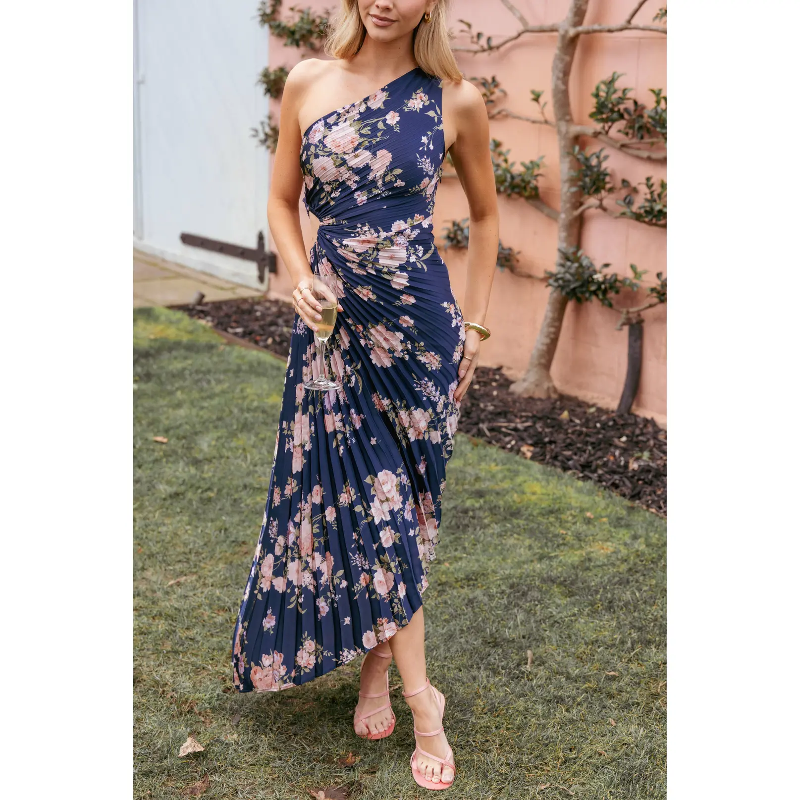 kleo floral print asymmetric cocktail dress One Shoulder Maxi - Navy Shoulder midi dress Shona Joy Eniko Lace R26 Nov RTW youll be sure to Size:M Petite