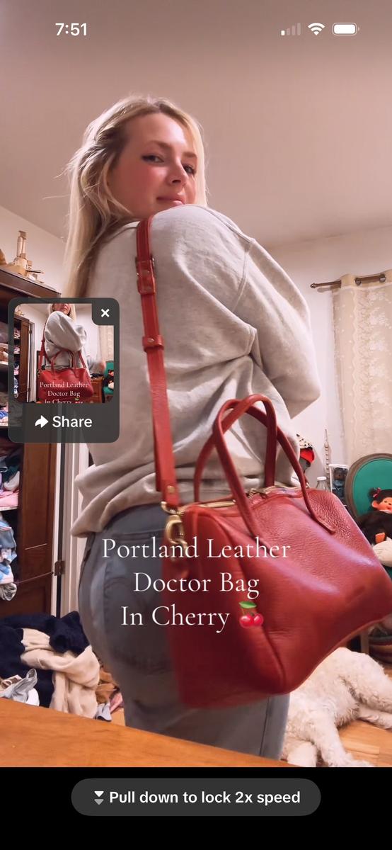 Item: Chili Red, Oversized