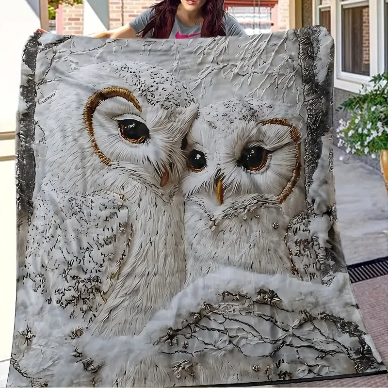 1Pc White Owl Plush Blanket - Soft Flannel With Snowy Owl Print, 5D Digital Heat Transfer, All-Season Comfort For Bed, Sofa, Office, Travel, Camping, Kitchen - Polyester, Machine Washable, Camping Blanket| Cozy Owl Design| Plush Texture, Owl Home