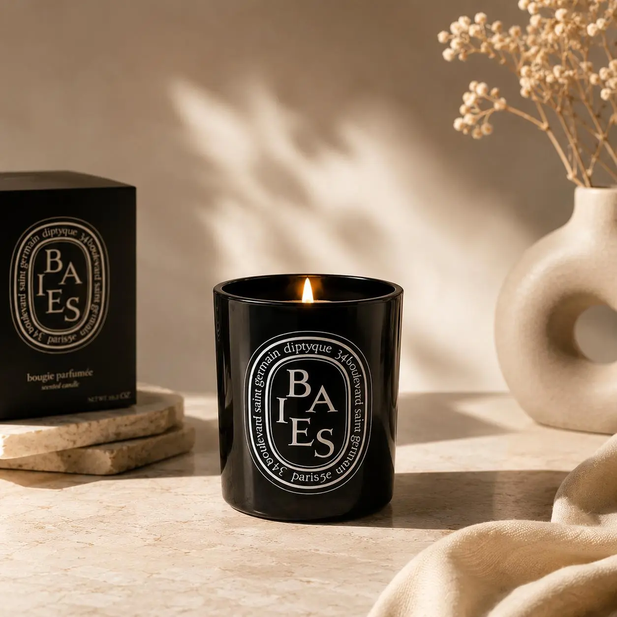 Diptyque Baies Luxury Candle - 10.2 oz Rich Floral Fragrance, Stylish Black Glass, Ideal for Home Decor & Gift Giving, Room Decor