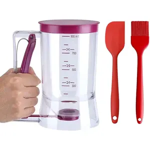4 Cup Pancake Cupcake Batter Dispense, 900mL Pancake Dispenser For Batter With Measuring Label Squeeze Handle Bracket and Silicone food brush for Cupcakes Crepes, Cake or Any Baked Goods