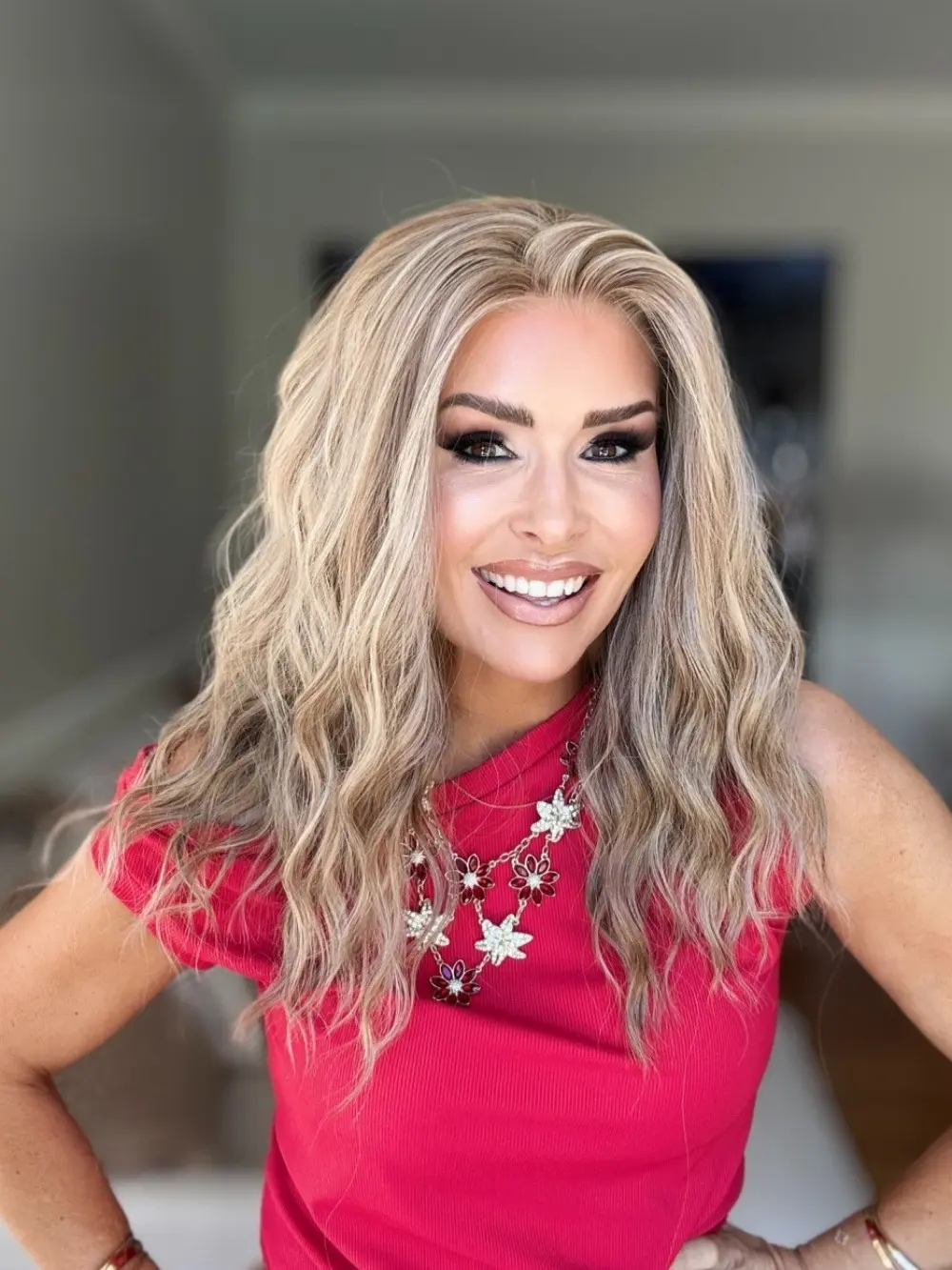 AISOM Mila Latte Blonde Water Wave Free Part 13x4 Lace Front Wig with Scandinavian Hairline Low Density Synthetic Wig 16 Inches Women's Wig