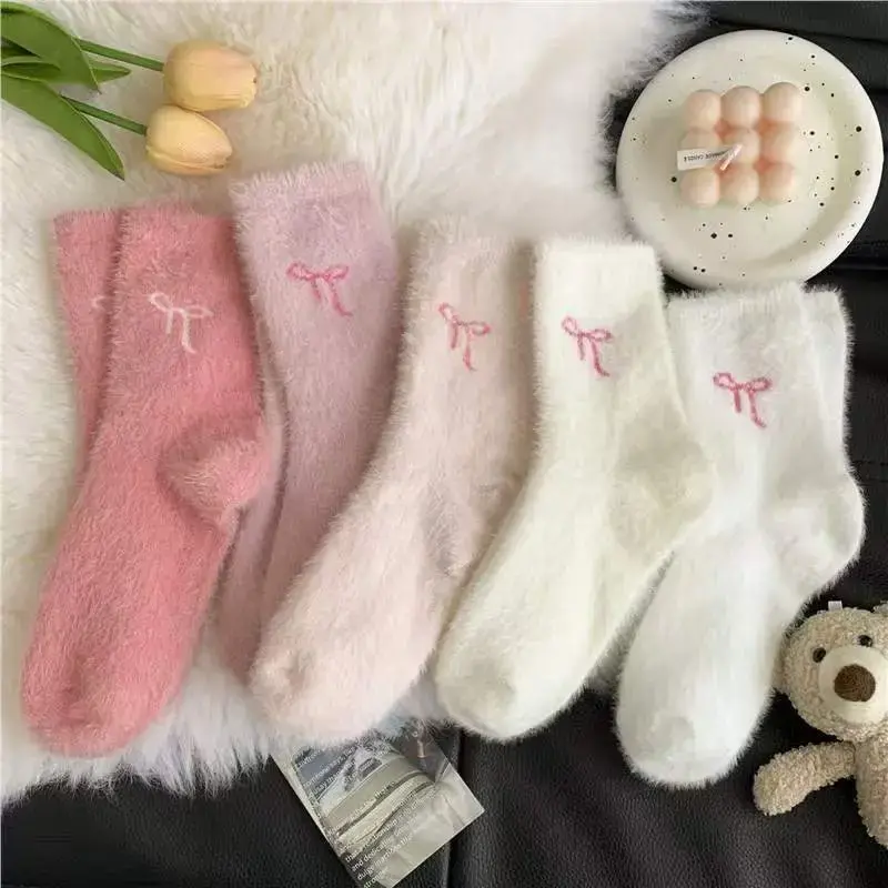 5-Pair Assorted Color Set: Soft, plush mid-calf socks for women in white and pink, featuring cute bow patterns; designed for autumn and winter to provide warmth and comfort—perfect for relaxing at home.