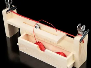 Clear Scale Bracelet Maker, knotting tool Wood Bracelet Jig with 2 Clips Wire bending jig