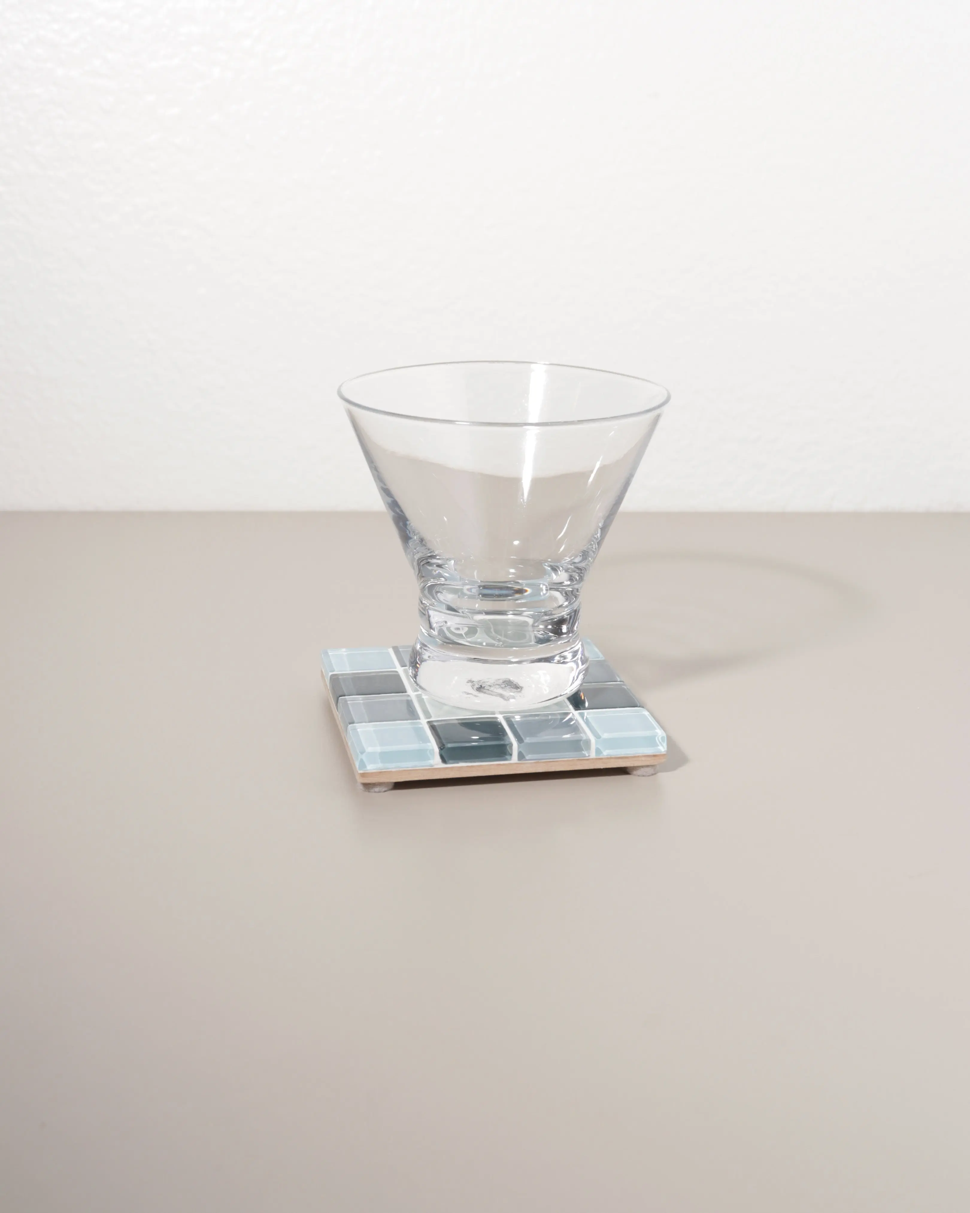Glass Tile Coaster – Through a Window - Gray Gradient