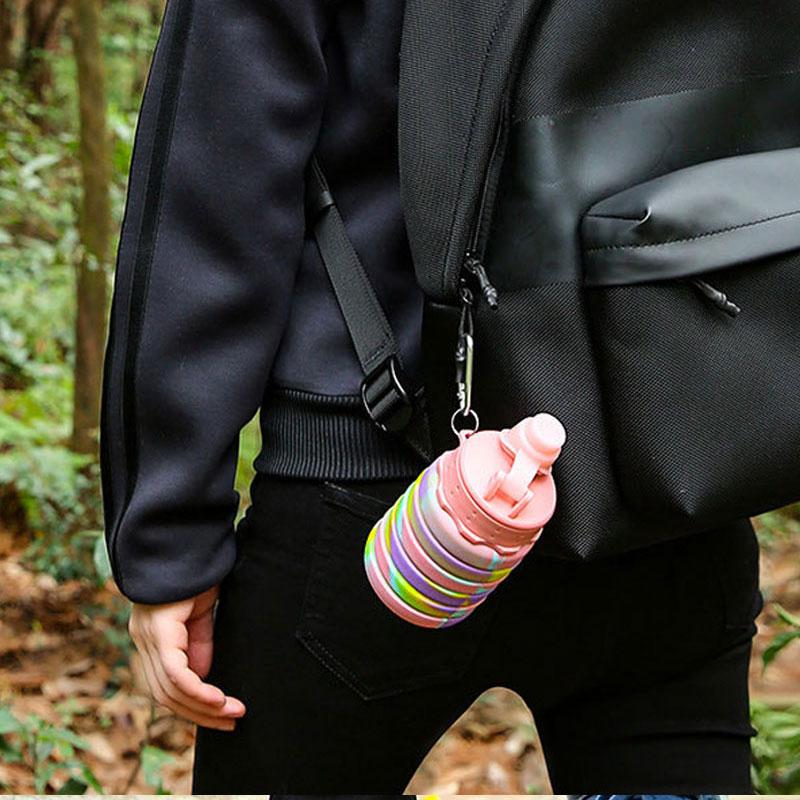 Outdoor Sports Silicone Foldable Water Bottle for Camouflage Creative Travel Reusable Leakproof Water Bottle with Carabiner