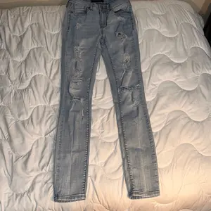 Aeropostale Hi-Waisted Jegging Size 2 Inseam: 28 inches