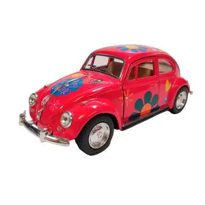 KINSMART 1:32 Scale 1967 Volkswagen Beetle with Vintage Printing Die Cast Model Car Realistic Design Pull-Back Action for Collectors