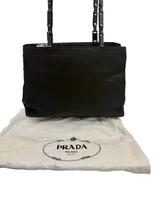 Pre-owned PRADA Black Quilted Nylon Chunky Chain Shoulder Tote Bag