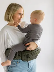 Tushbaby Ergonomic Hip Seat Carrier for Babies and Toddlers 0-3yrs, Safety Approved, Structured Support, Convenient Pockets, Feeding Aid, Durable YKK Zippers, Foam-Free Build